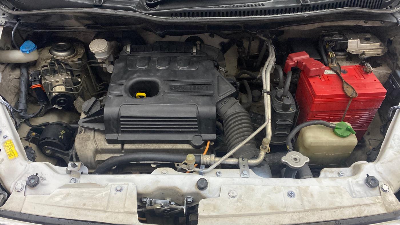 2017 Maruti Wagon R 1.0 VXI AMT, Petrol, Automatic, 94,144 km, Engine View