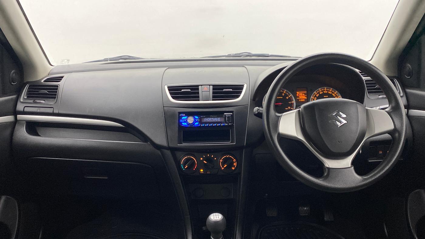 2012 Maruti Swift VXI, Petrol, Manual, 72,958 km, Dashboard