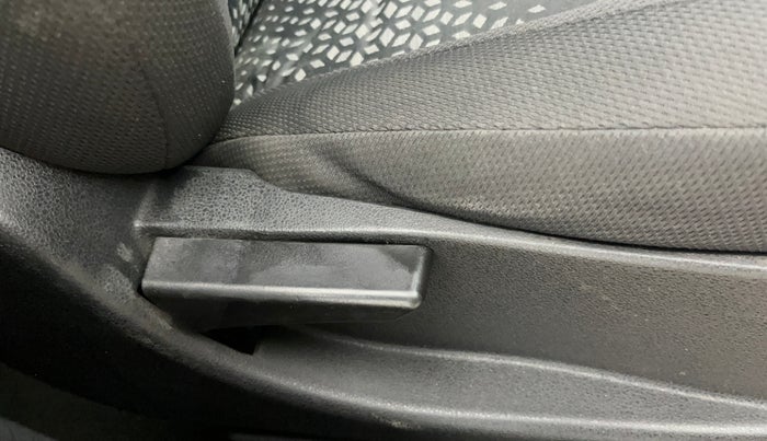 2019 Tata NEXON XMA PETROL, Petrol, Automatic, 62,789 km, Driver Side Adjustment Panel