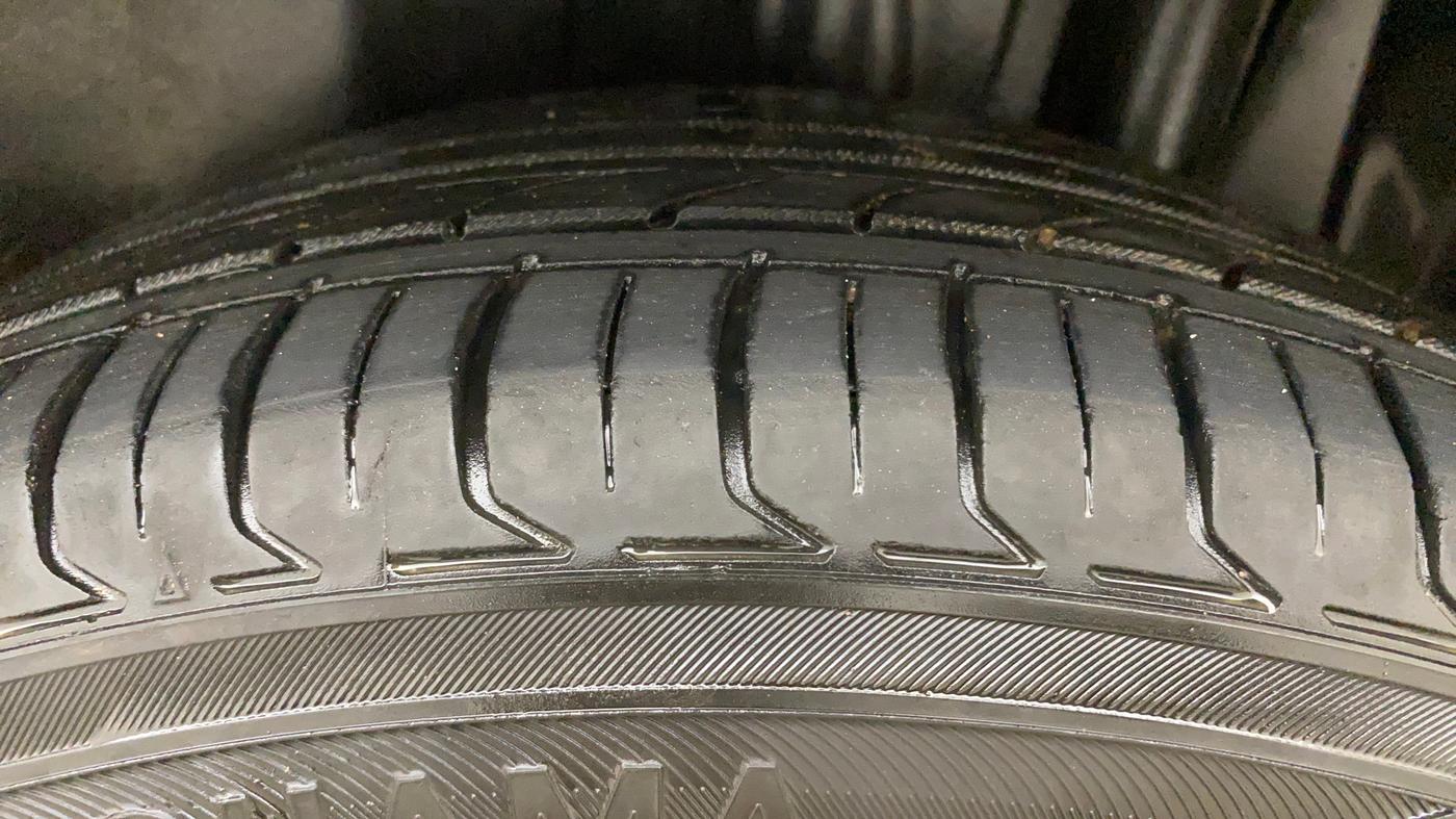 2019 Maruti S Cross DELTA 1.3, Diesel, Manual, 1,03,932 km, Left Rear Tyre Tread