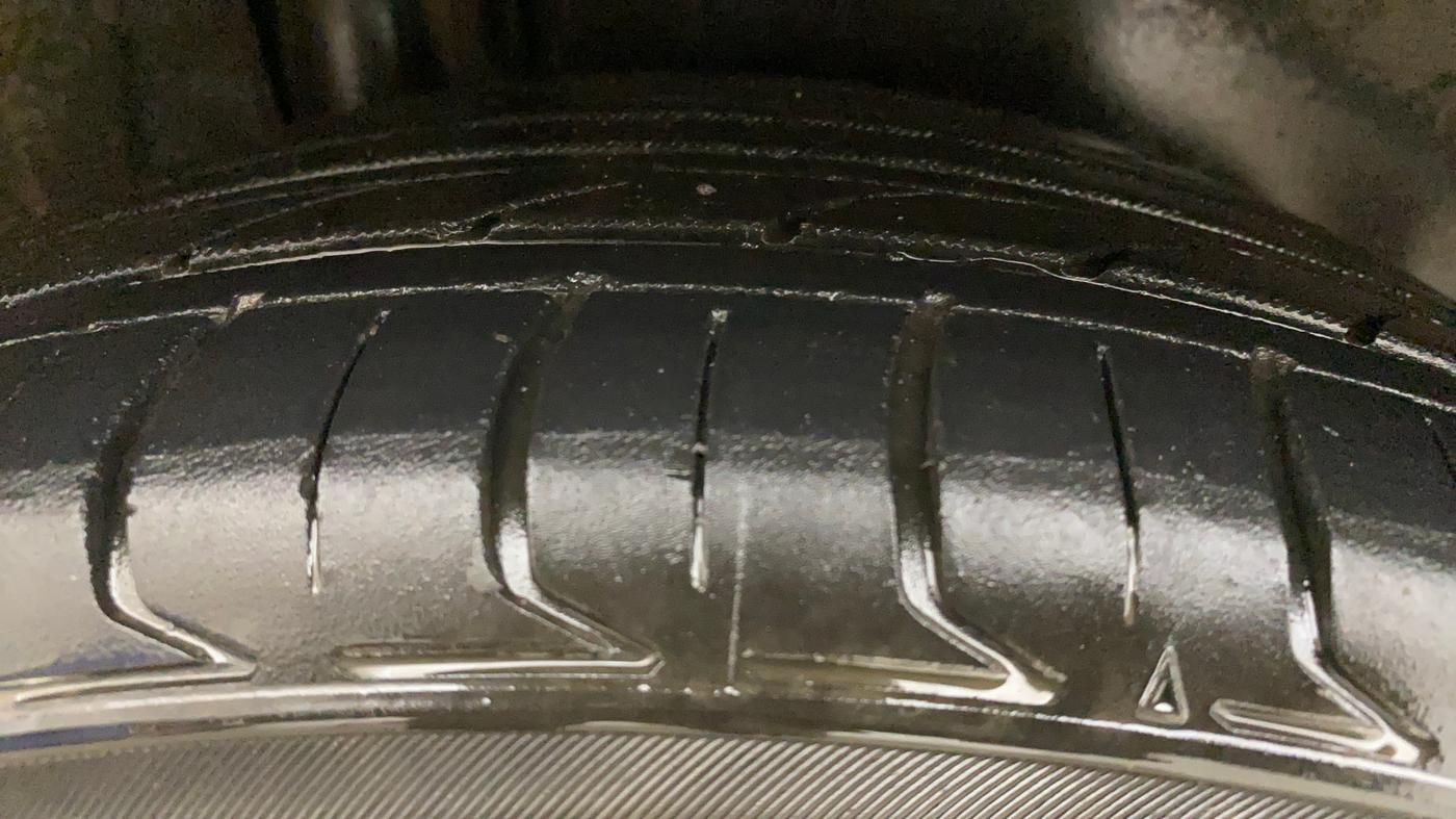 2019 Maruti S Cross DELTA 1.3, Diesel, Manual, 1,03,932 km, Right Rear Tyre Tread