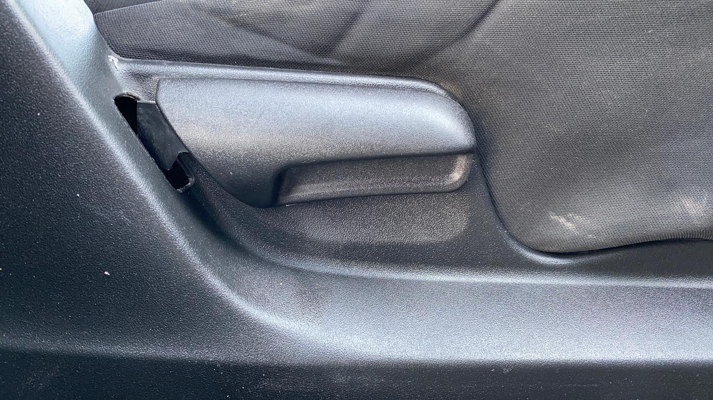 2018 Maruti Swift VXI, Petrol, Manual, 45,991 km, Driver Side Adjustment Panel