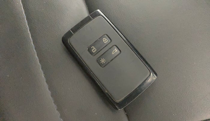 2021 Renault Kiger RXZ TURBO MT, Petrol, Manual, 31,963 km, Key Close Up