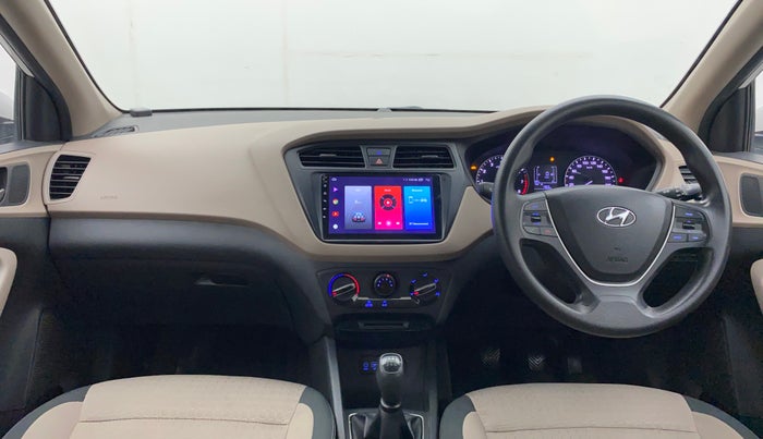 2016 Hyundai Elite i20 MAGNA 1.2, Petrol, Manual, 67,158 km, Dashboard