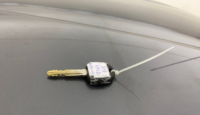 2020 Hyundai NEW SANTRO MAGNA, Petrol, Manual, 43,885 km, Key Close Up