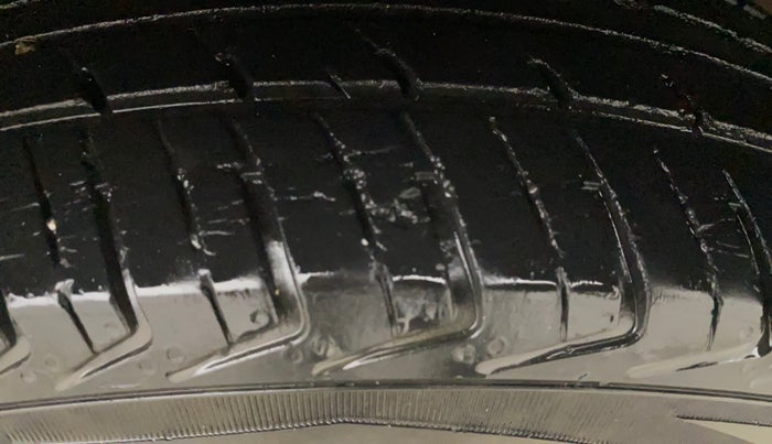 2020 Hyundai NEW SANTRO MAGNA, Petrol, Manual, 43,885 km, Left Rear Tyre Tread