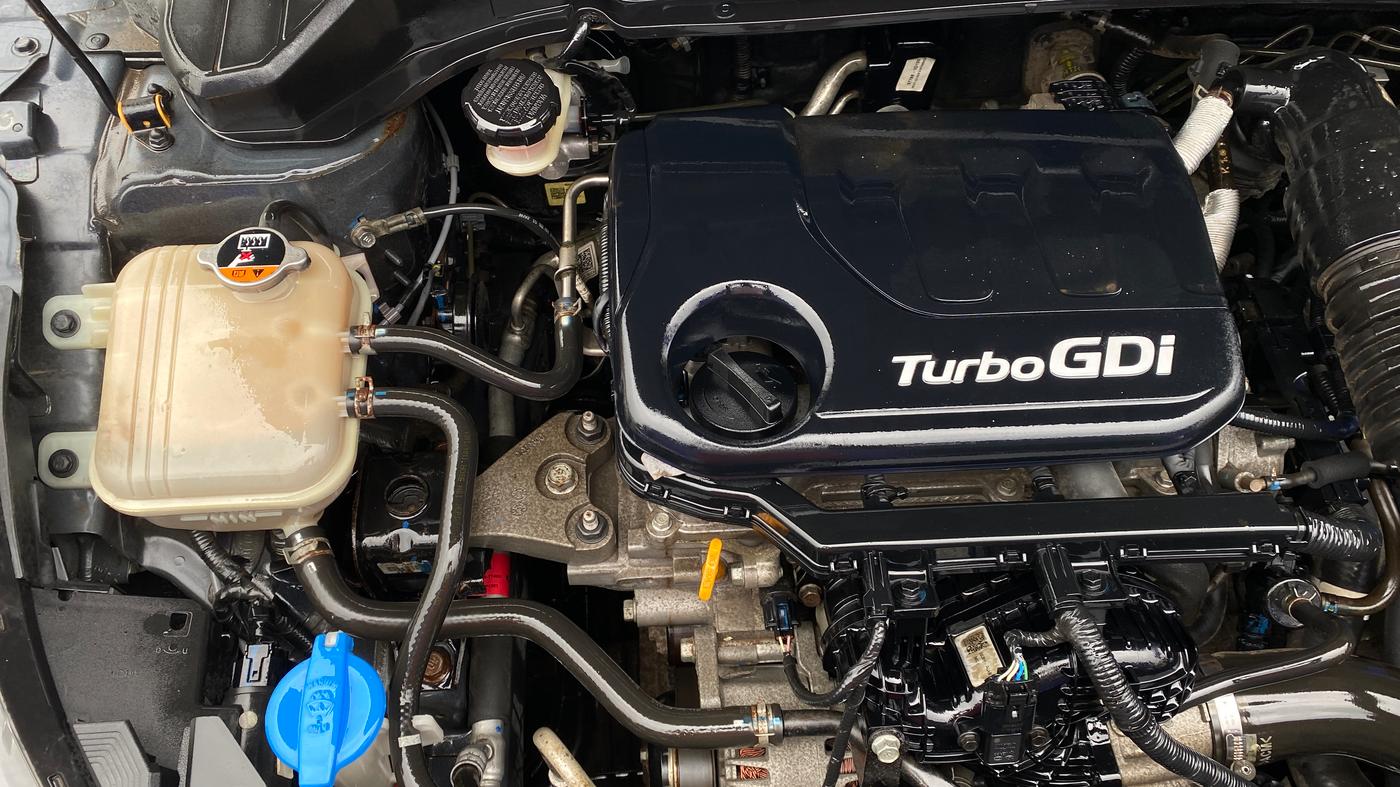 2021 Hyundai NEW I20 Asta (O) 1.0 Turbo DCT Dual Tone, Petrol, Automatic, 66,569 km, Engine View - Right