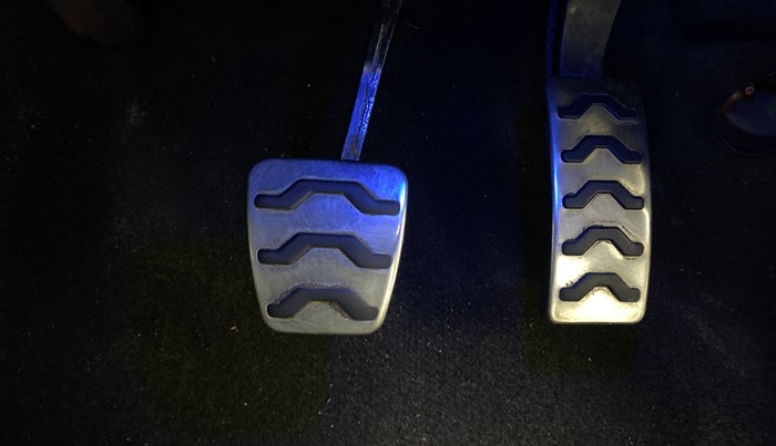 2020 Hyundai NEW I20 Asta 1.0 GDI Turbo IMT, Petrol, Manual, 65,797 km, Pedals