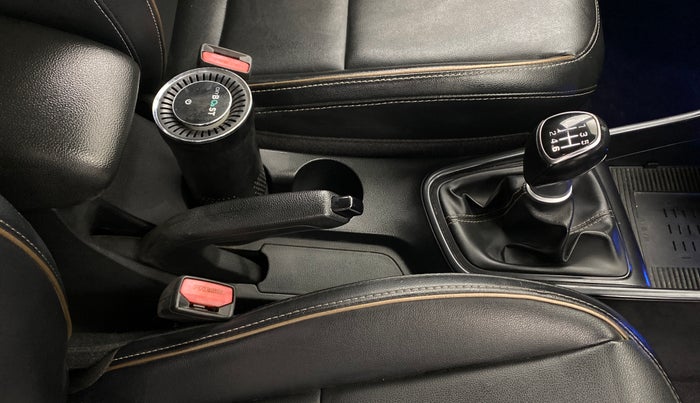 2020 Hyundai NEW I20 Asta 1.0 GDI Turbo IMT, Petrol, Manual, 65,797 km, Gear Lever