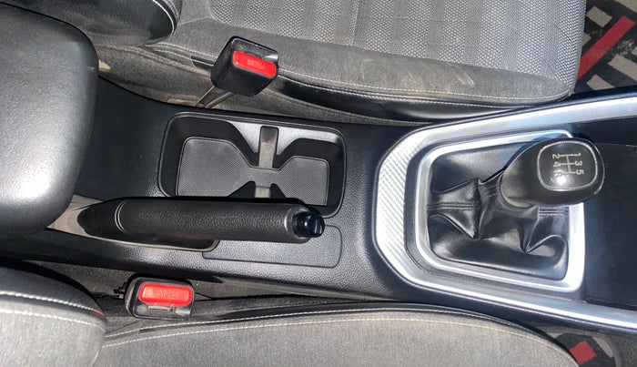 2022 KIA SONET HTK PLUS 1.2, Petrol, Manual, 21,413 km, Gear Lever