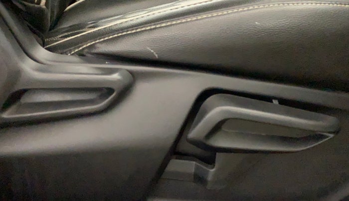 2022 Tata Tiago XZ PLUS CNG, CNG, Manual, 49,737 km, Driver Side Adjustment Panel