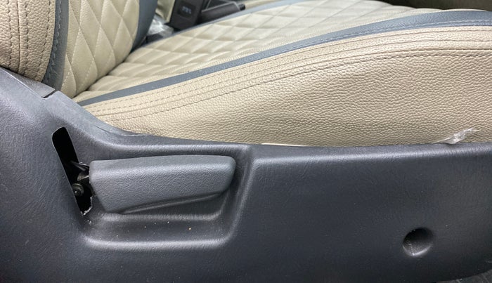 2018 Maruti Alto K10 VXI P, Petrol, Manual, 10,387 km, Driver Side Adjustment Panel
