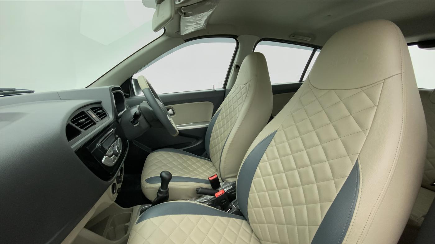 2018 Maruti Alto K10 VXI P, Petrol, Manual, 10,387 km, Right Side Front Door Cabin