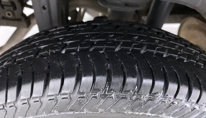 2018 Maruti Alto K10 VXI P, Petrol, Manual, 10,387 km, Right Rear Tyre Tread