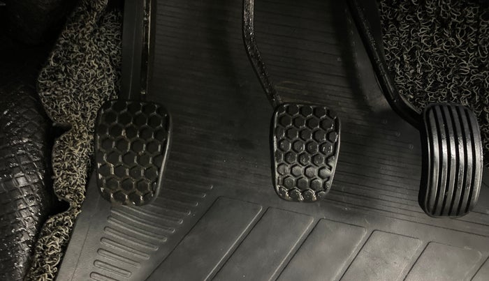 2020 Tata Tiago XT PETROL, Petrol, Manual, 66,172 km, Pedals