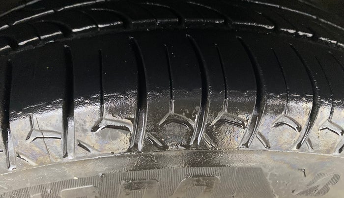 2020 Tata Tiago XT PETROL, Petrol, Manual, 66,172 km, Right Front Tyre Tread