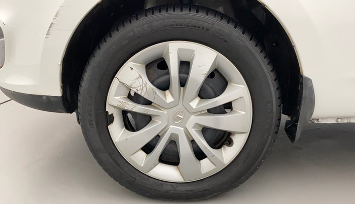 2016 Tata Zest XMS PETROL, CNG, Manual, 63,190 km, Left Front Wheel