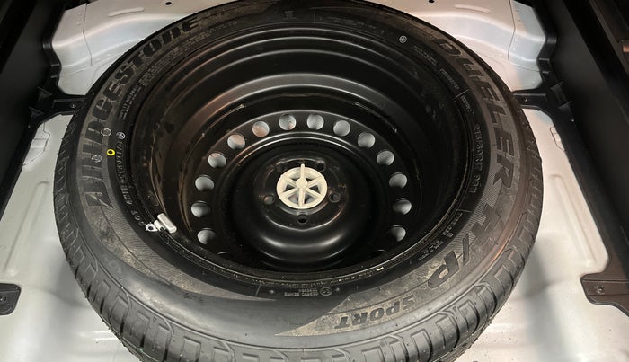 2017 Hyundai Creta SX PLUS AT 1.6 PETROL, Petrol, Automatic, 15,326 km, Spare Tyre