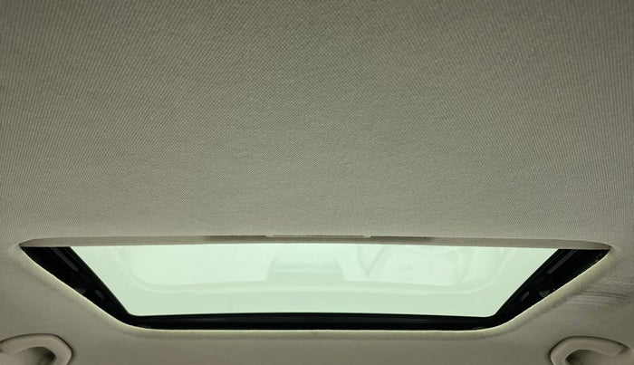 2022 Skoda SLAVIA STYLE 1.5 TSI DSG, Petrol, Automatic, 11,162 km, Moonroof/ Sunroof