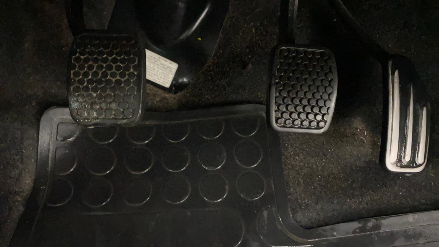 2015 Maruti Alto 800 LXI, Petrol, Manual, 44,499 km, Pedals
