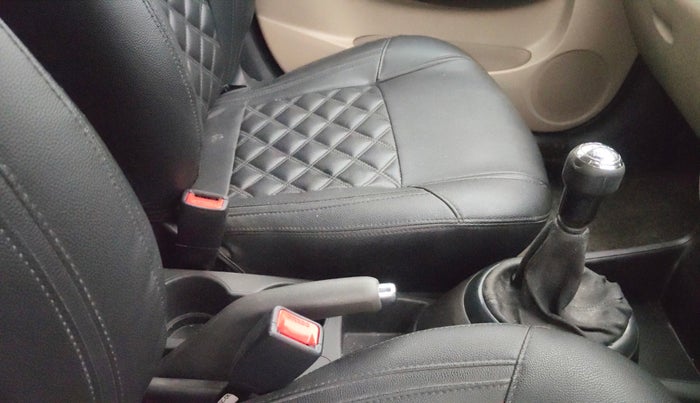 2014 Hyundai i20 SPORTZ 1.2, Petrol, Manual, 50,593 km, Gear Lever