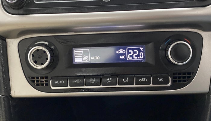 2016 Volkswagen Ameo HIGHLINE 1.5L AT (D), Diesel, Automatic, 30,672 km, AC Unit - AC panel minor damage