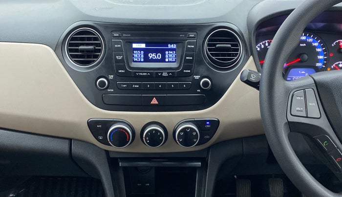 2016 Hyundai Xcent S 1.2, Petrol, Manual, 24,677 km, Air Conditioner
