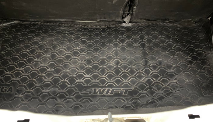 2016 Maruti Swift ZXI, Petrol, Manual, 38,175 km, Boot Inside