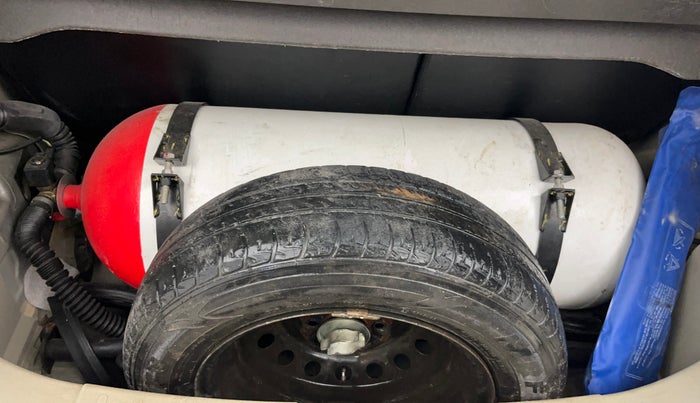 2017 Maruti Celerio VXI CNG, CNG, Manual, 71,445 km, Boot Inside