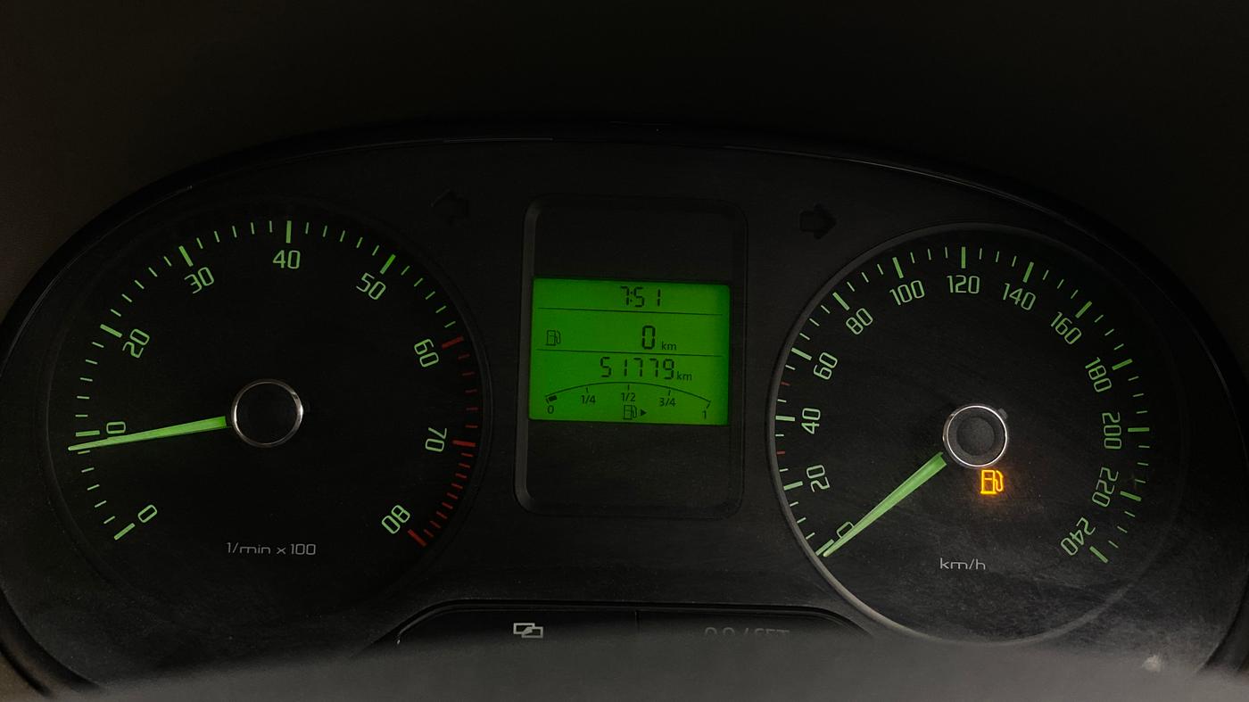 2014 Skoda Rapid ELEGANCE 1.6 MPI MT, Petrol, Manual, 51,774 km, Odometer Image