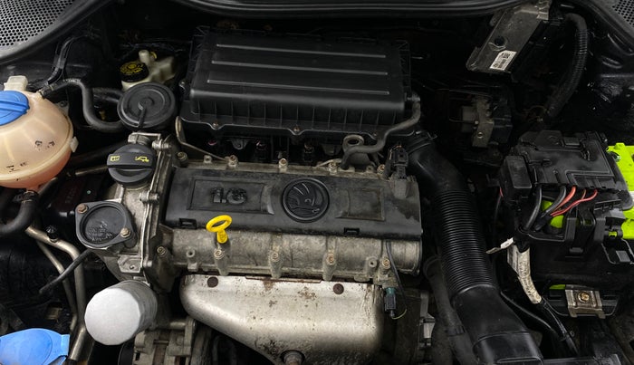 2014 Skoda Rapid ELEGANCE 1.6 MPI MT, Petrol, Manual, 51,774 km, Engine View