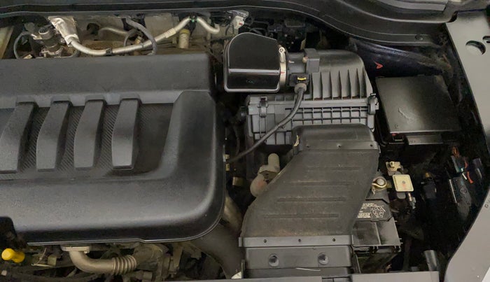 2023 Mahindra XUV700 AX 5 D MT 7 STR, Diesel, Manual, 80,296 km, Engine View - Left