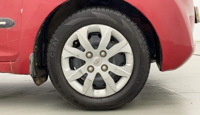 2016 Hyundai Eon 1.0 MAGNA O, Petrol, Manual, 95,995 km, Right Front Wheel