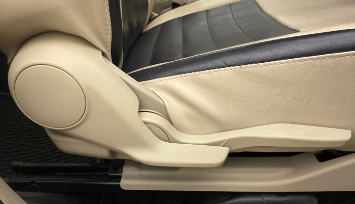 2019 Maruti Dzire ZXI AMT, Petrol, Automatic, 34,989 km, Driver Side Adjustment Panel