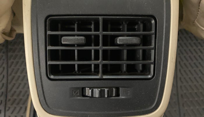 2019 Maruti Dzire ZXI AMT, Petrol, Automatic, 34,989 km, Rear AC Vents