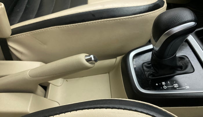 2019 Maruti Dzire ZXI AMT, Petrol, Automatic, 34,989 km, Gear Lever