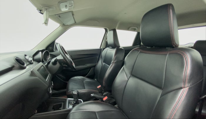 2018 Maruti Swift VXI AMT, Petrol, Automatic, 82,919 km, Right Side Front Door Cabin