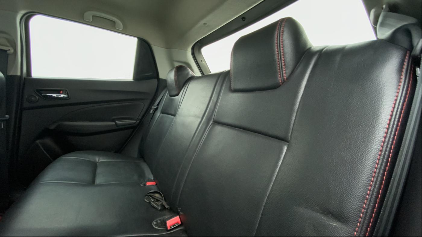 2018 Maruti Swift VXI AMT, Petrol, Automatic, 82,919 km, Right Side Rear Door Cabin