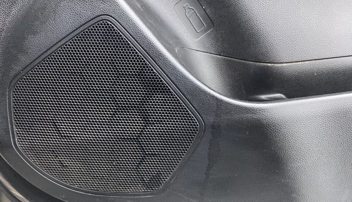 2018 Maruti Swift VXI AMT, Petrol, Automatic, 82,919 km, Speaker