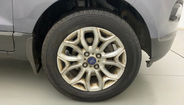 2016 Ford Ecosport TITANIUM+ 1.0L ECOBOOST, Petrol, Manual, 54,951 km, Right Front Wheel