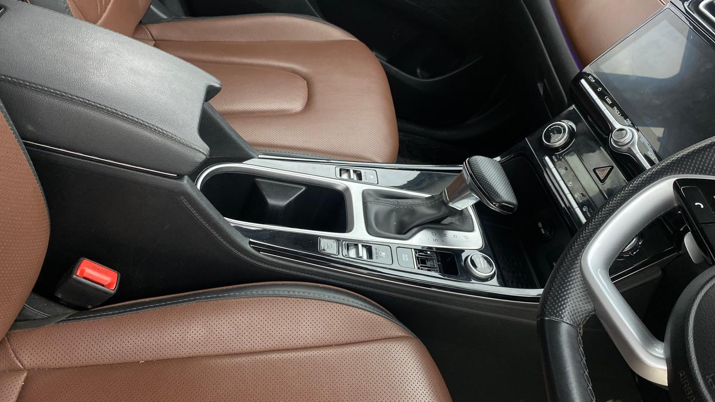 2023 Hyundai ALCAZAR 1.5 SIGNATURE (O) TURBO DCT 7, Petrol, Automatic, 36,065 km, Gear Lever
