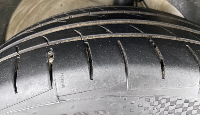2021 MG HECTOR SUPER HYBRID PETROL MT, Petrol, Manual, 7,646 km, Right Front Tyre Tread