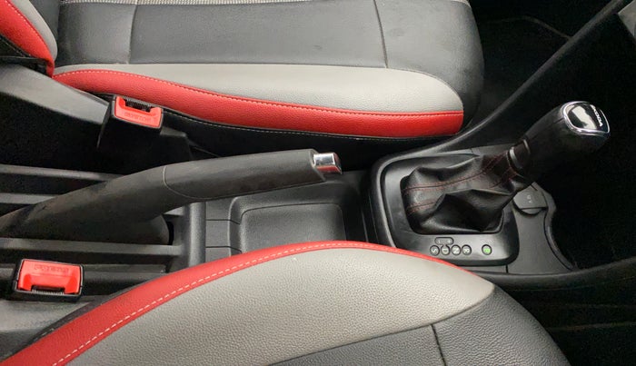 2018 Skoda Rapid MONTE CARLO 1.6 MPI AT, Petrol, Automatic, 55,307 km, Gear Lever