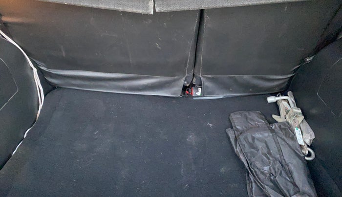 2021 Nissan MAGNITE XV MT, Petrol, Manual, 48,334 km, Boot Inside