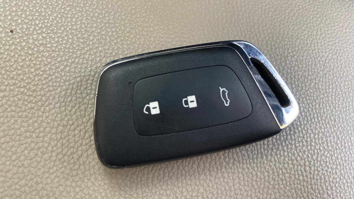 2023 MG HECTOR SAVVY PRO 1.5 TURBO CVT PETROL, Petrol, Automatic, 20,629 km, Key Close Up