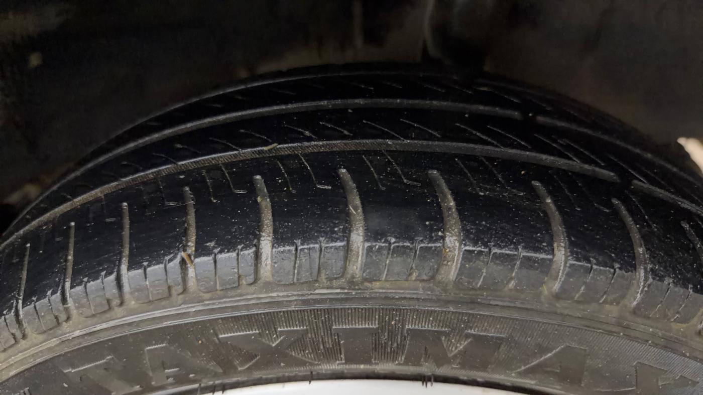 2021 Renault Kwid RXL, Petrol, Manual, 44,709 km, Left Rear Tyre Tread