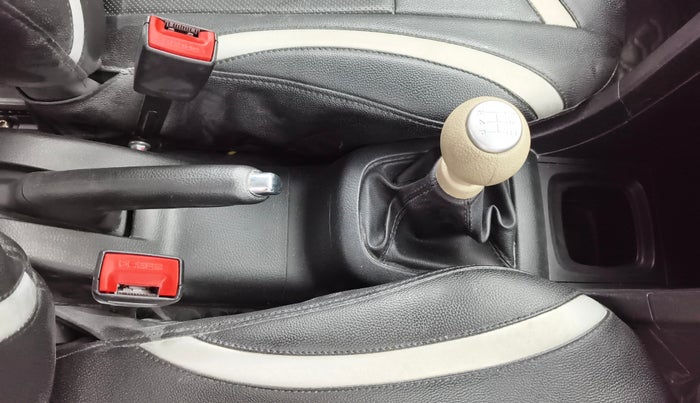 2014 Maruti Swift VXI, Petrol, Manual, 42,353 km, Gear Lever