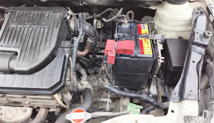 2014 Maruti Swift VXI, Petrol, Manual, 42,353 km, Engine View - Left