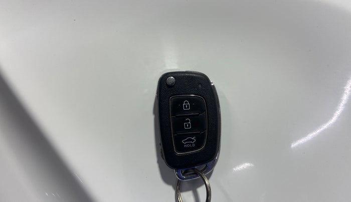 2022 Hyundai GRAND I10 NIOS SPORTZ 1.2 KAPPA VTVT, Petrol, Manual, 47,382 km, Key Close Up