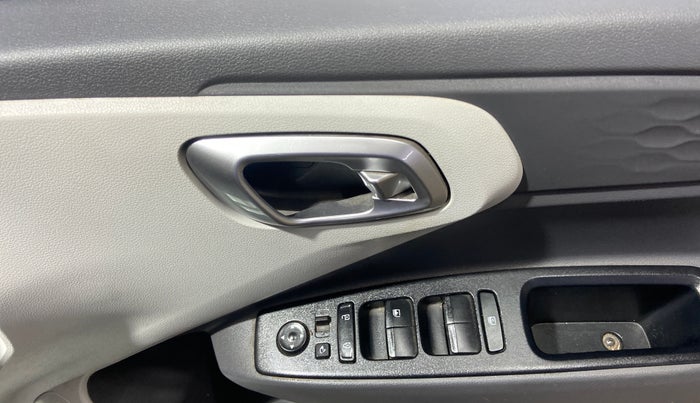 2022 Hyundai GRAND I10 NIOS SPORTZ 1.2 KAPPA VTVT, Petrol, Manual, 47,382 km, Driver Side Door Panels Control